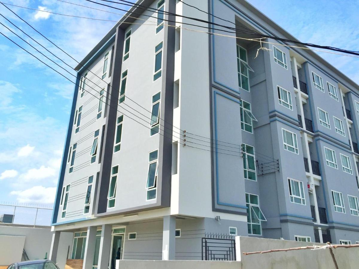 Nw Apartment Lasalle 59 Bangkok Luaran gambar